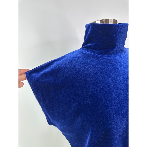 Chicos Velvet Turtleneck Cap Sleeve Top - Picture 4 of 8